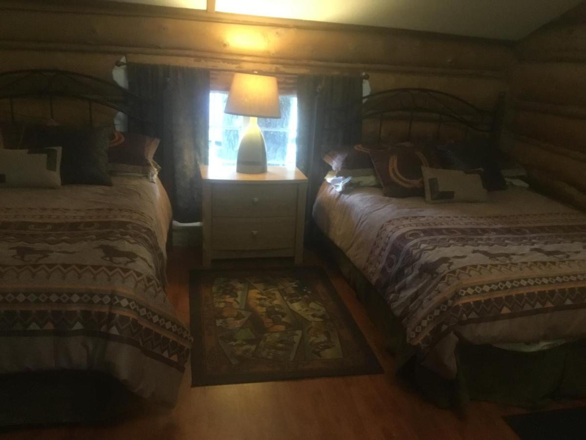 Tetsa River Lodge エクステリア 写真