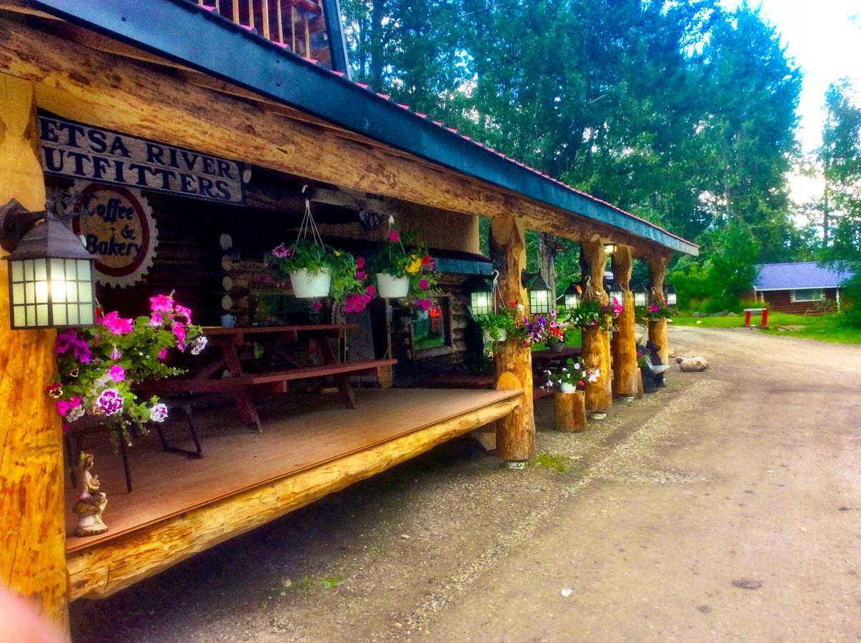 Tetsa River Lodge エクステリア 写真